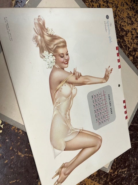 THE ESQUIRE GIRL CALENDAR 1947 |