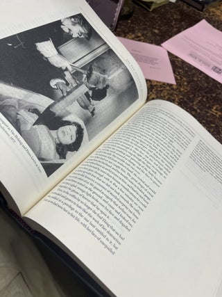 THE NEWLY ANNOTATED DRACULA&hellip;Edited with a Foreword and Notes by Leslie S. Klinger, Additional Research by Janet Byrne, Introduction by Neil Gaiman