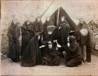 Item #95-0069 CABINET CARD PHOTOGRAPH OF 9 INDIAN WAR SOLDIERS WEARING/DRAPING BLANKETS OVER...